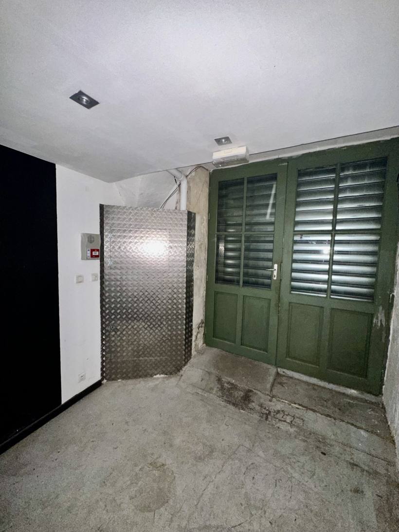 Local 75m²