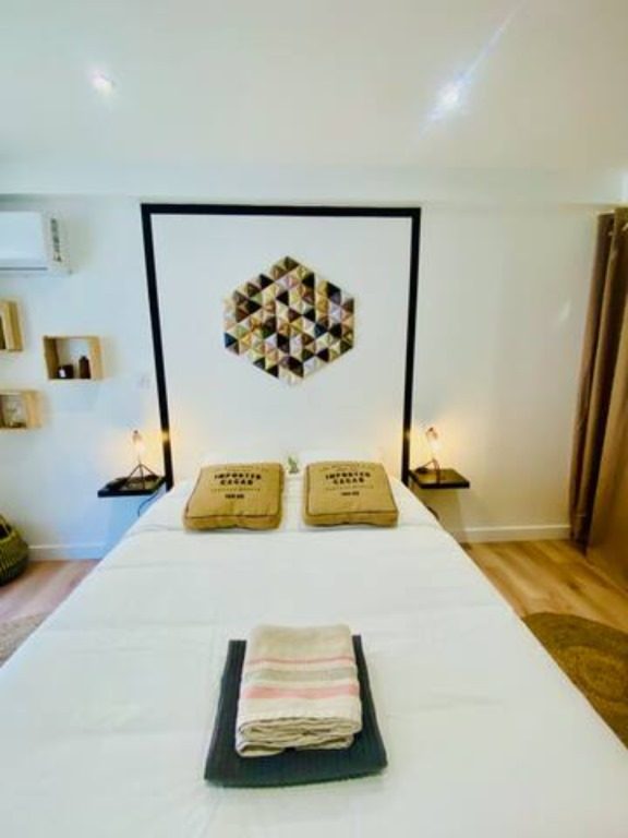 Studio 4 Rue Nantilde Nimes