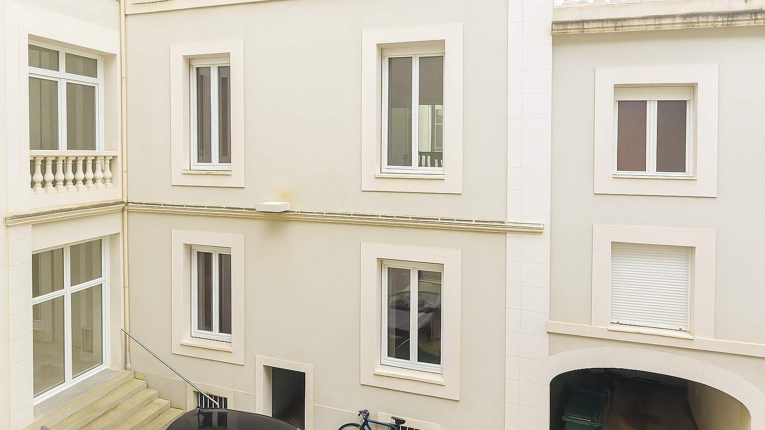 IMMEUBLE DES BUREAUX