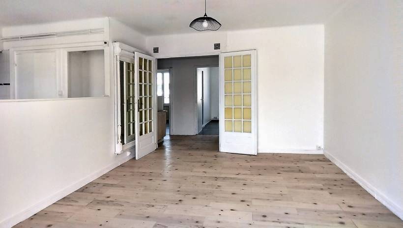Appartement F3 traversant – Rue de Vérone, Nîmes (30000)