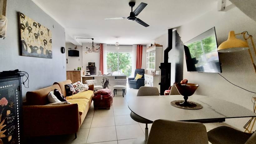 Maison de 2011 avec jardin et garage – Beauvoisin (30640)