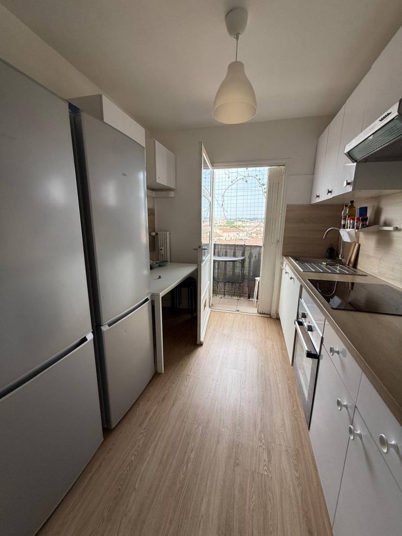 Appartement 4 pièces avec vue dégagée – Nîmes Centre