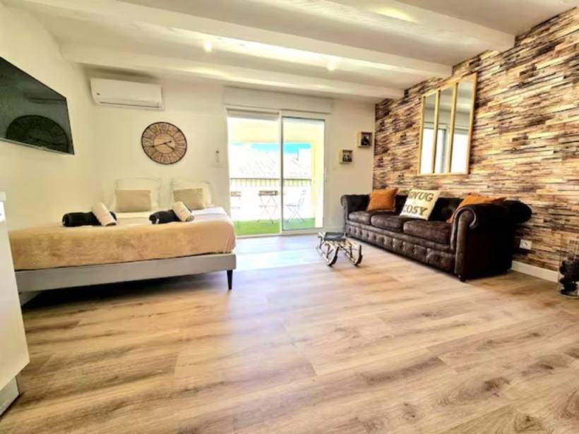 Duplex meublé au centre de Nîmes