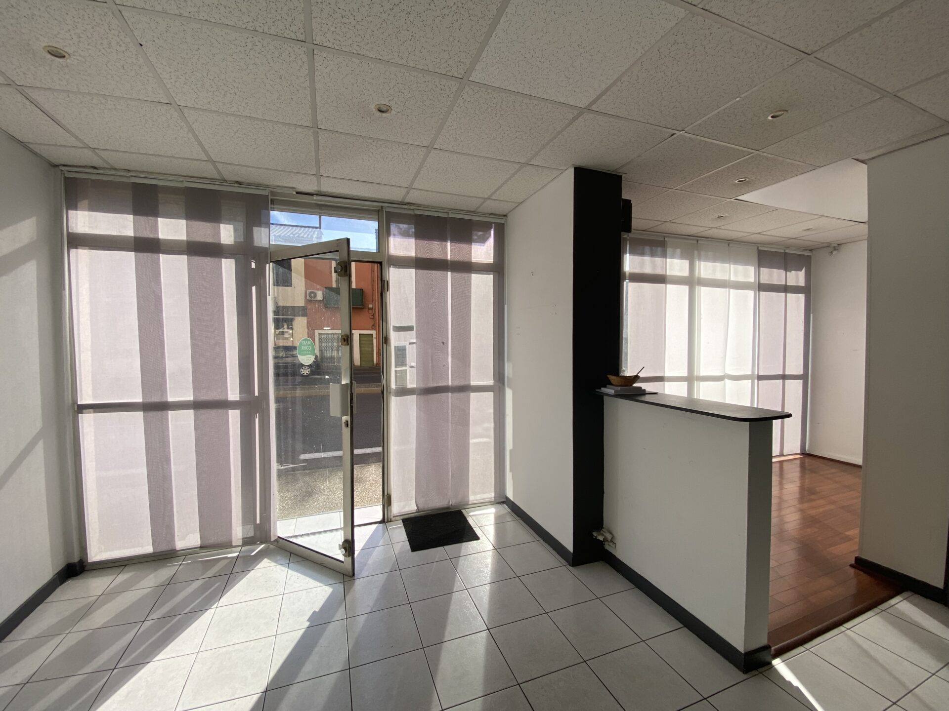 Local 75m²