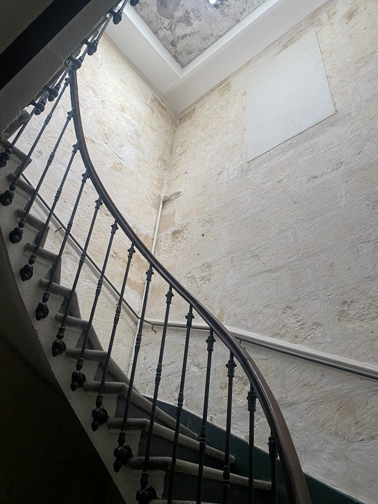 Location P3 centre Nimes