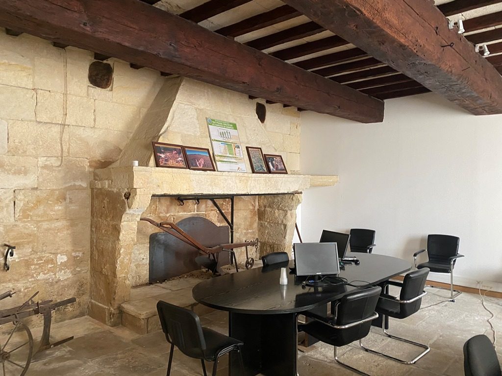 Ensemble Immobilier à 10 minutes d’Arles